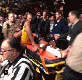 Андерсон Сілва отримав страшний перелом гомілки на рингу (11 фото)