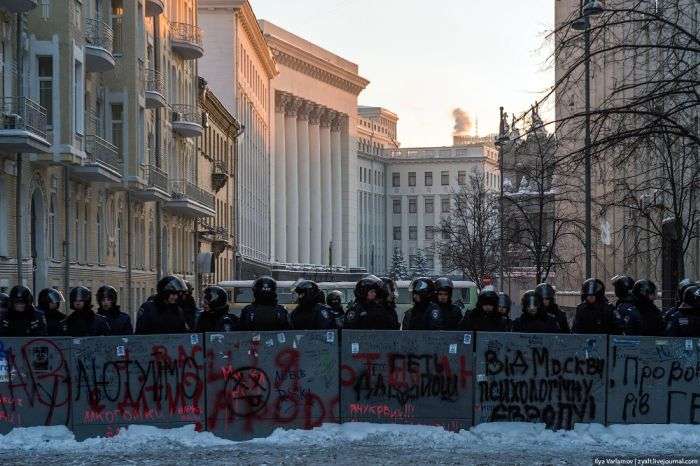 Євромайдан очима співробітників Беркуту та міліції (40 фото)