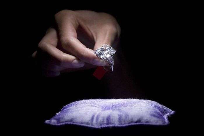 15 найдорожчих у світі діамантів (15 фото)