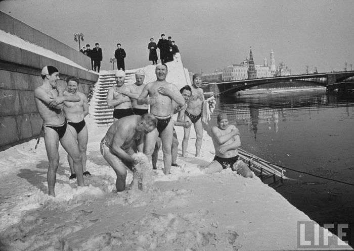 Як виглядала Москва в грудні 1959 року (30 фото)