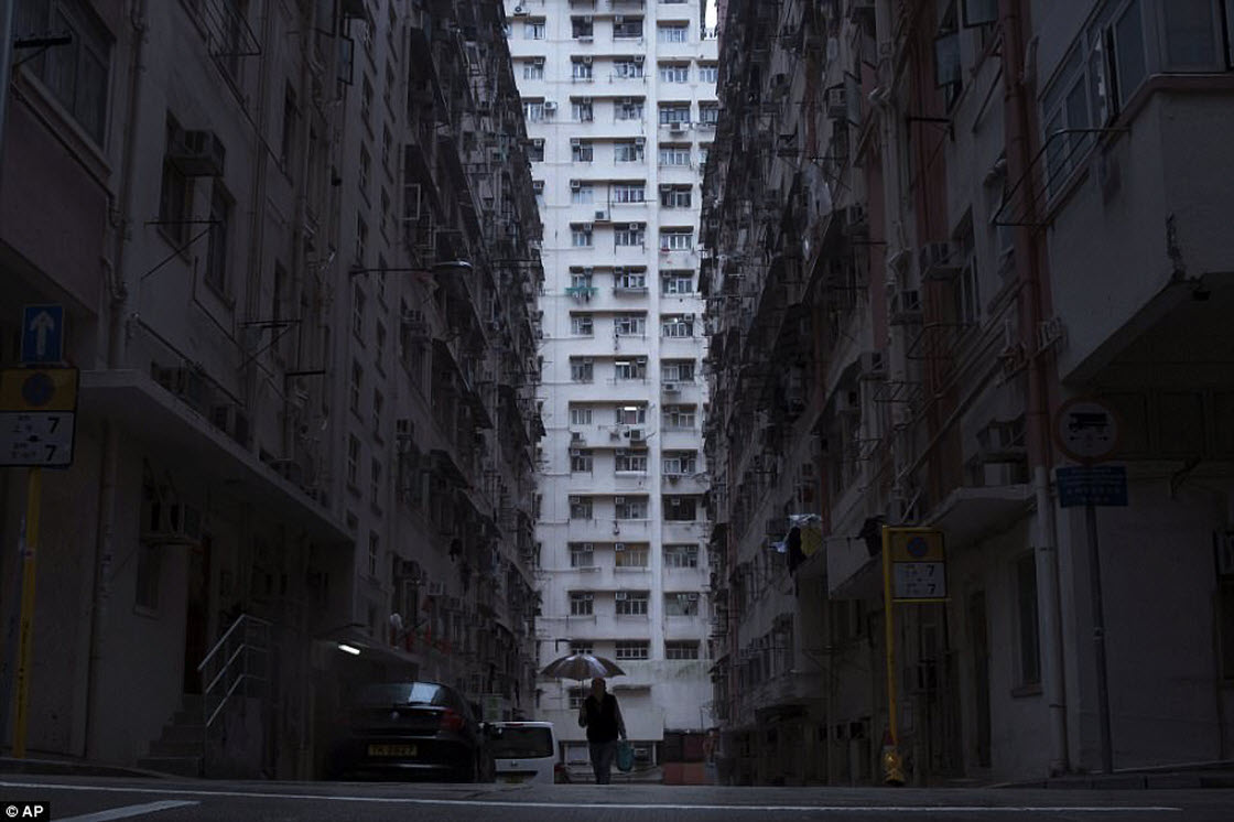 Как живут люди в гонконгских квартирах-гробах обо всем