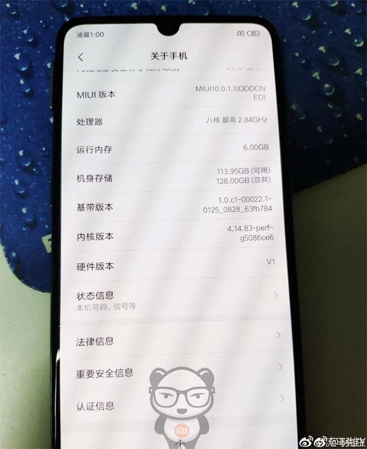 Опубликованы фотографии и характеристики флагманского смартфона Xiaomi Mi 9 новости